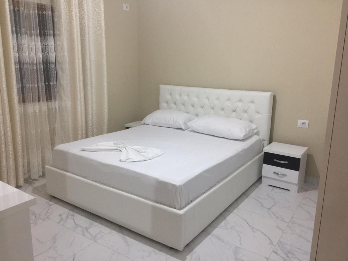 Apartment Ermona Resuli *