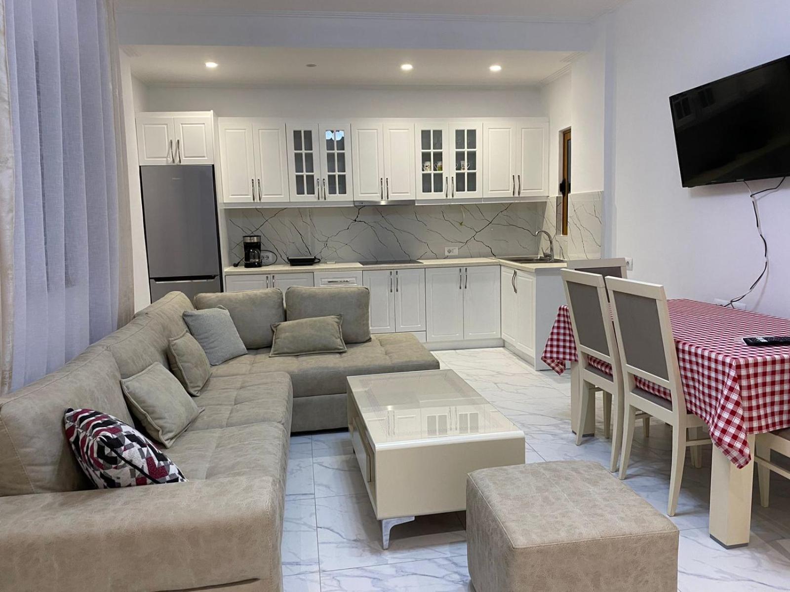 Apartment Ermona Resuli Ksamil